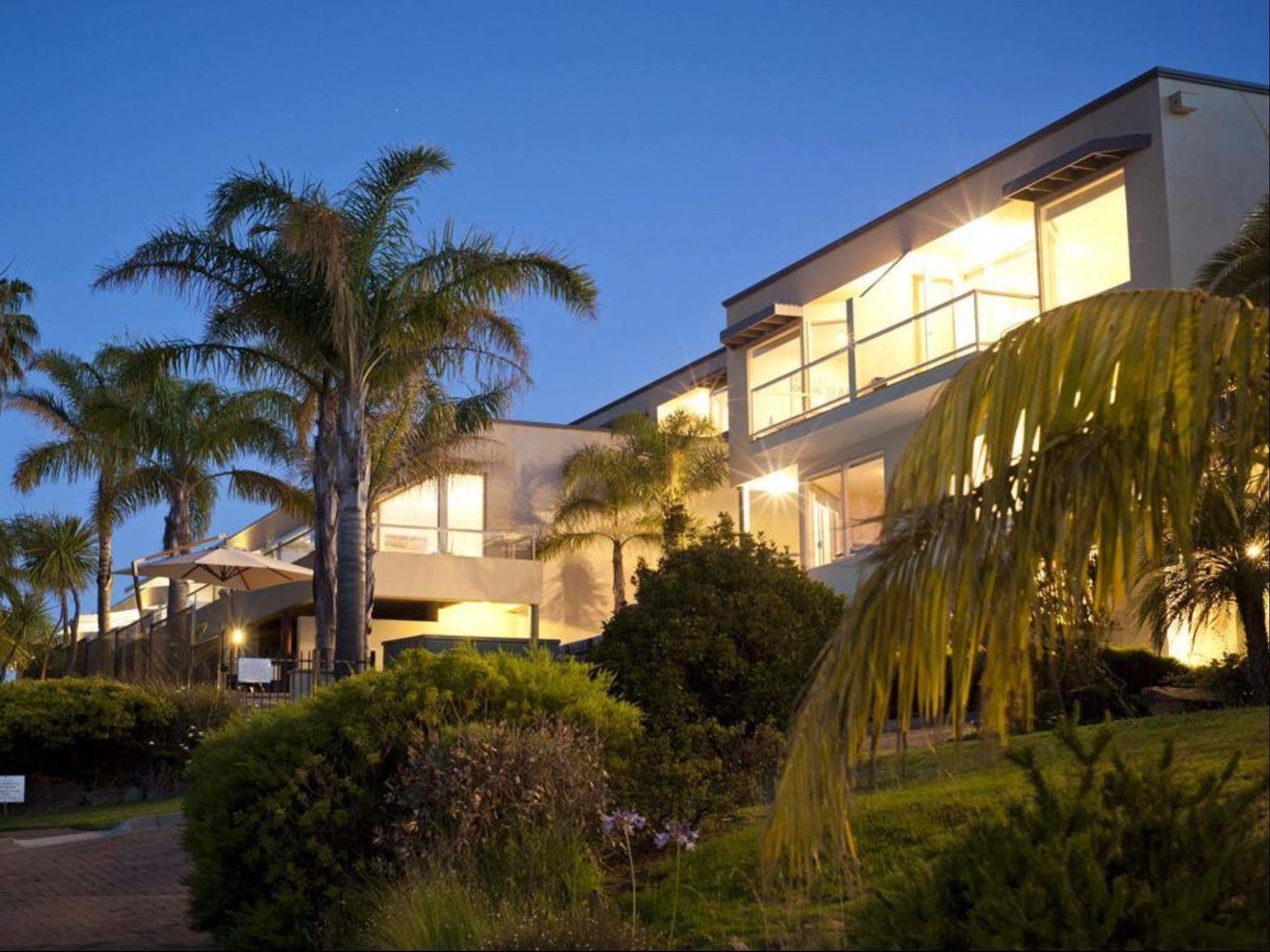 The Bluff Resort Apartments Encounter Bay Экстерьер фото